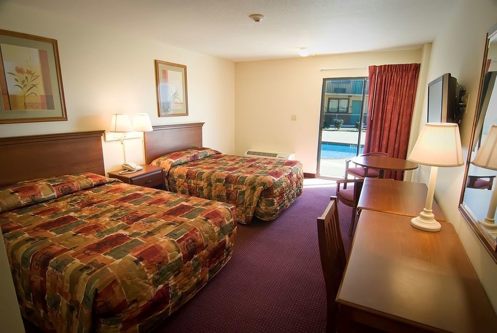Marina Inn & Suites Chalmette-New Orleans Room photo